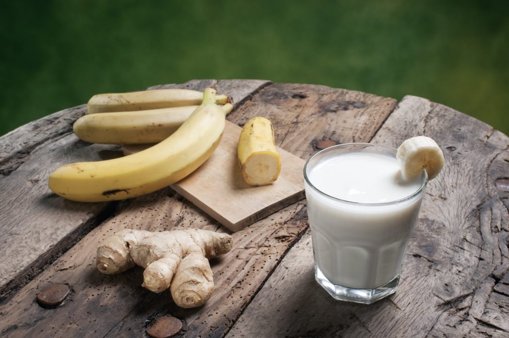 Bananas, milk, and ginger to reduce bloating.