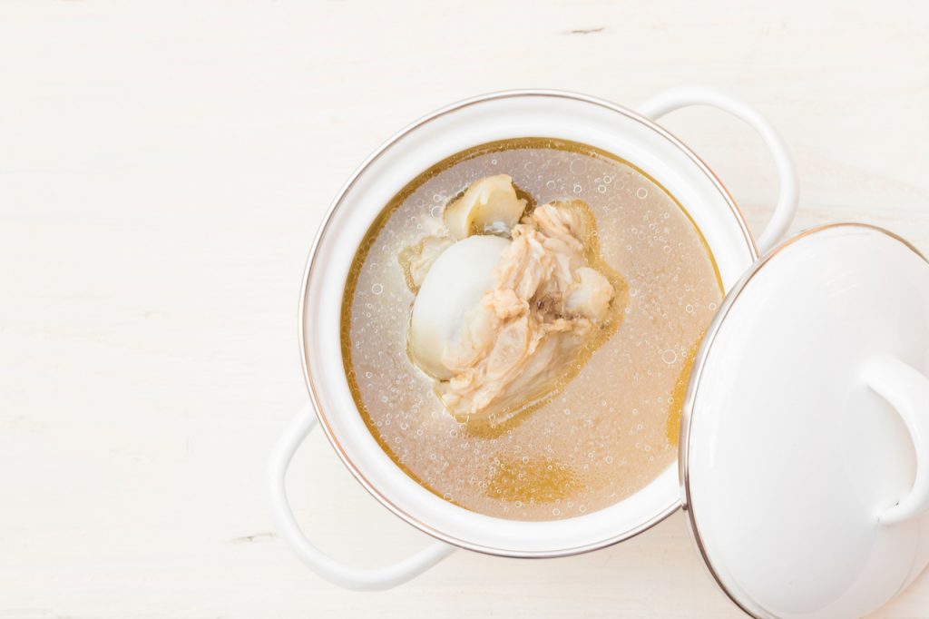 A pot of bone broth. The Benefits of bone broth have been known for a long time.