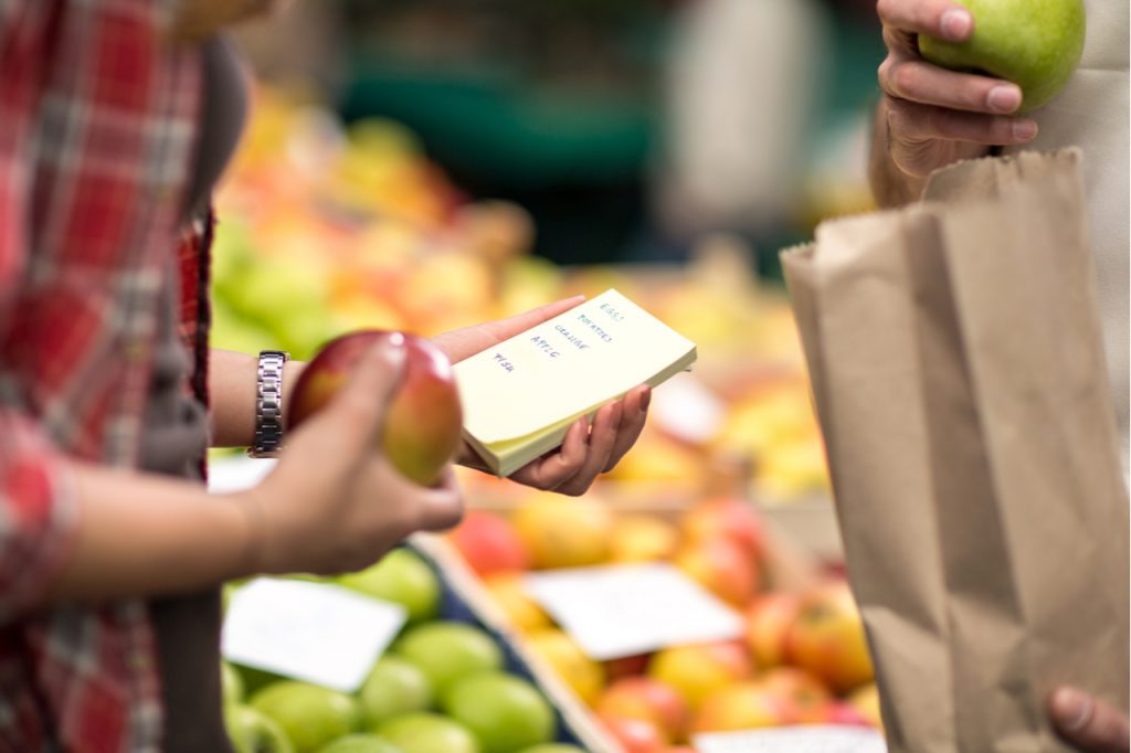 checking list customer at market