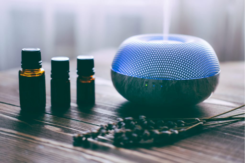 Aroma diffuser with aromatic oils are needed to get the aromatherapy benefits.