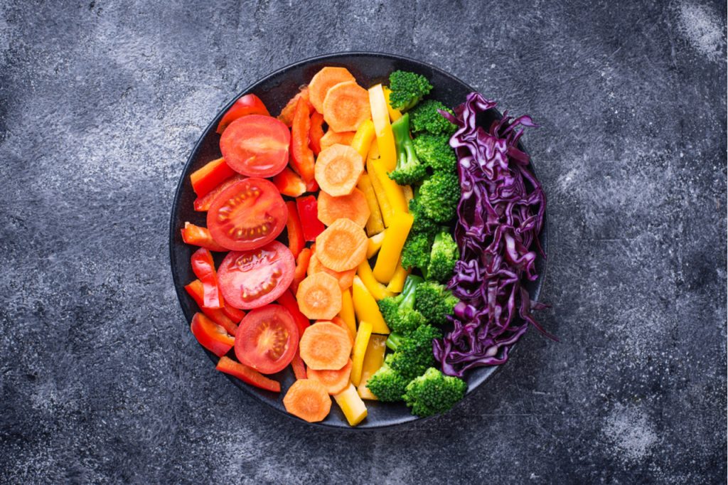 Fresh vegetarian rainbow salad for a heart healthy diet.